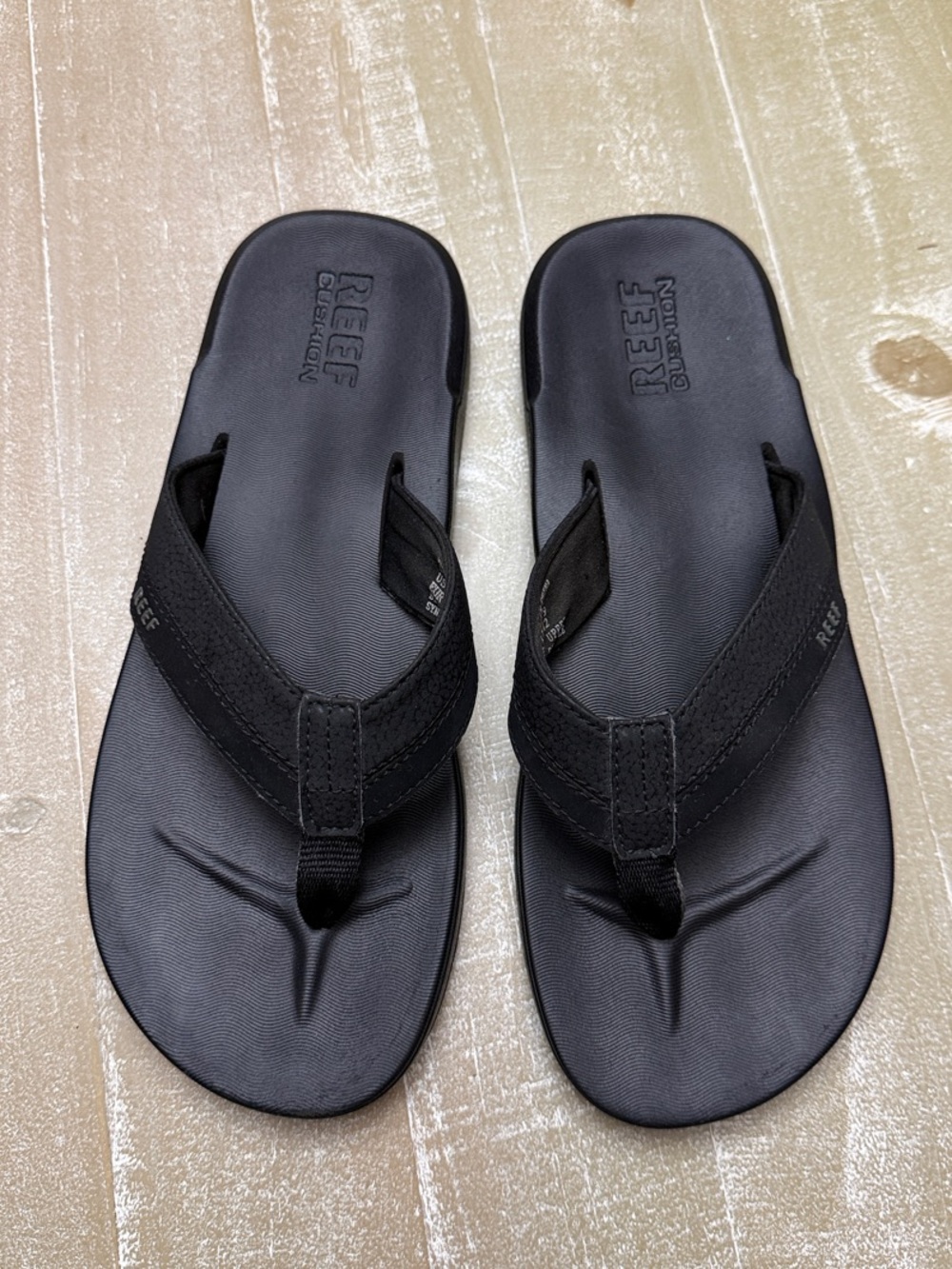 Reef Black Flip Flops Size 9 Men